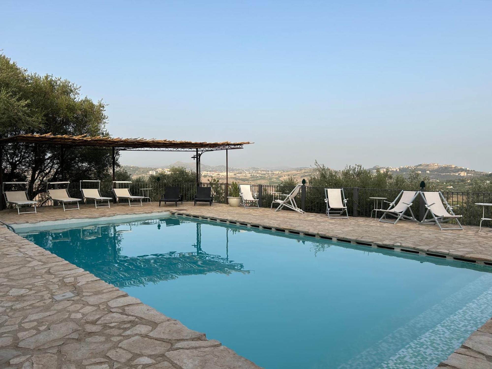 Bed and Breakfast Roba Degli Ulivi Agrigent Exterior foto