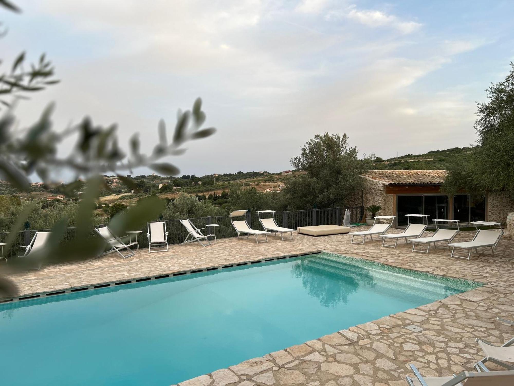 Bed and Breakfast Roba Degli Ulivi Agrigent Exterior foto