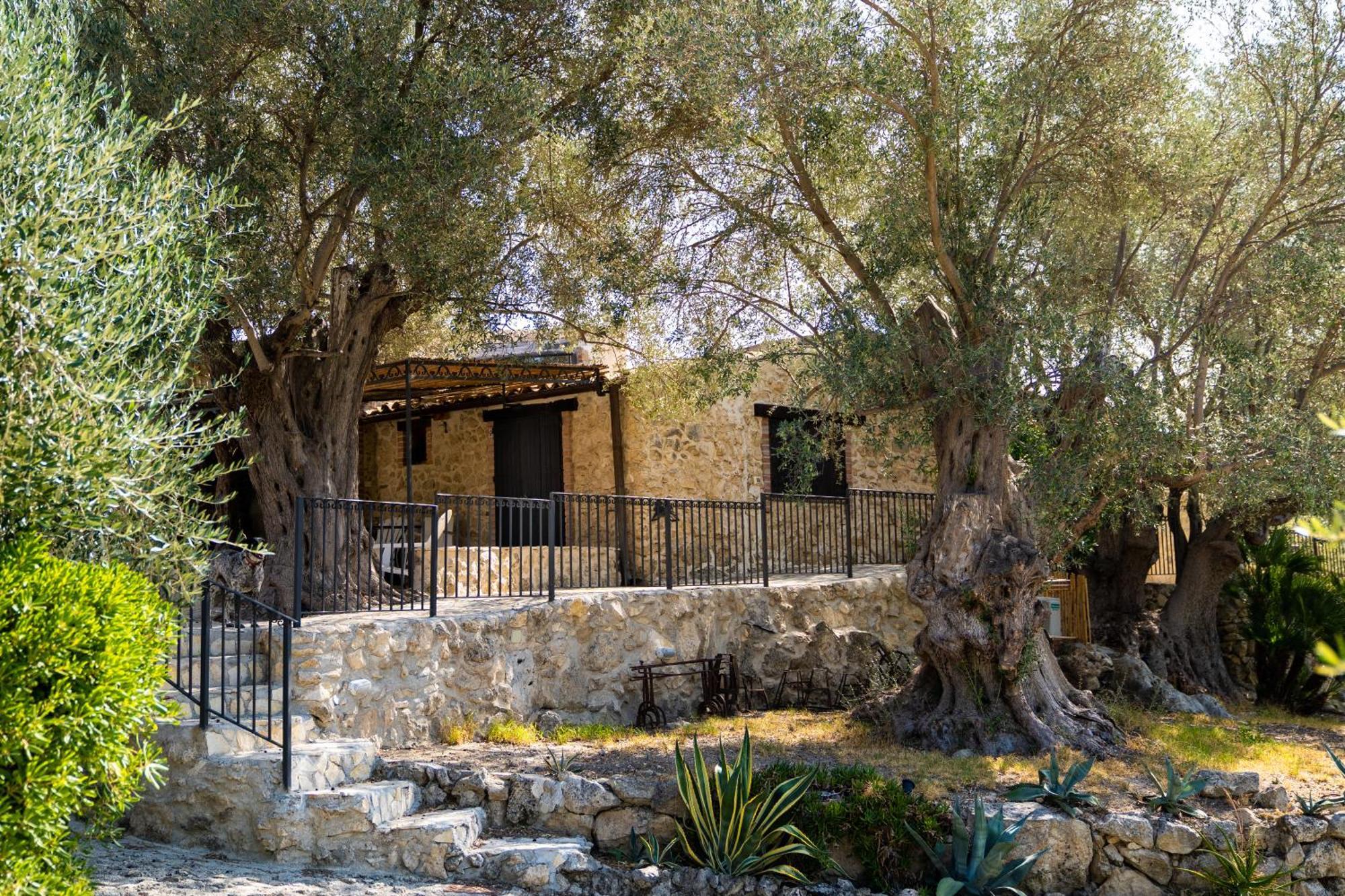 Bed and Breakfast Roba Degli Ulivi Agrigent Exterior foto
