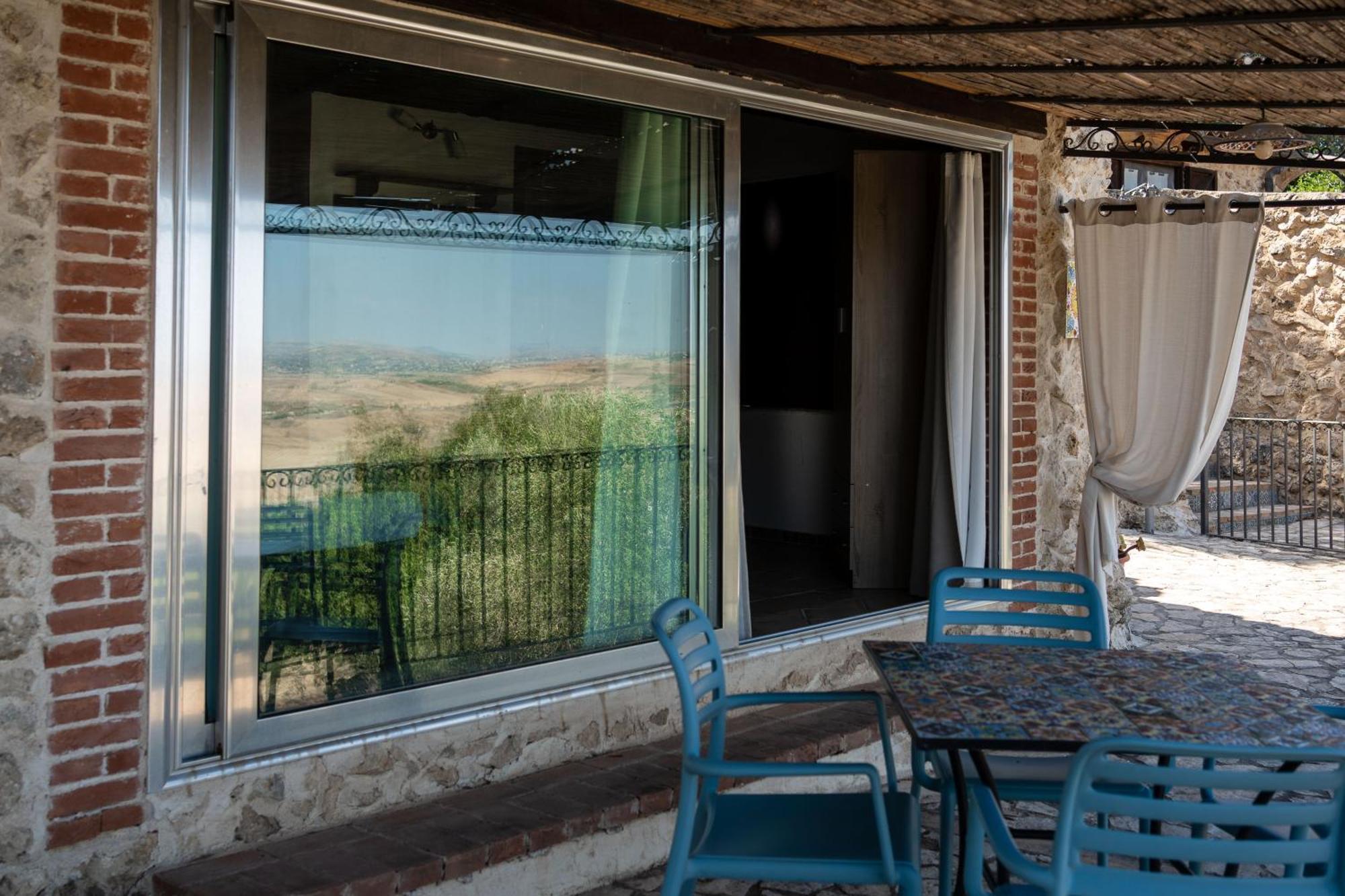 Bed and Breakfast Roba Degli Ulivi Agrigent Exterior foto