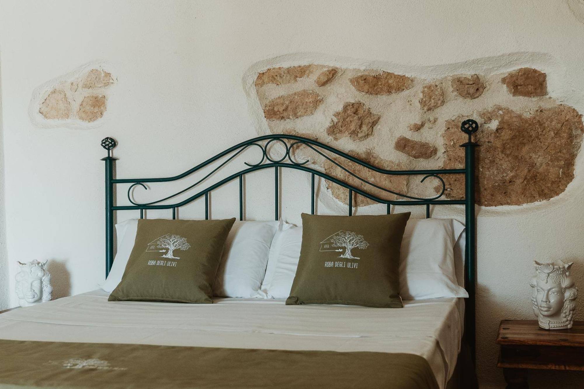 Bed and Breakfast Roba Degli Ulivi Agrigent Exterior foto